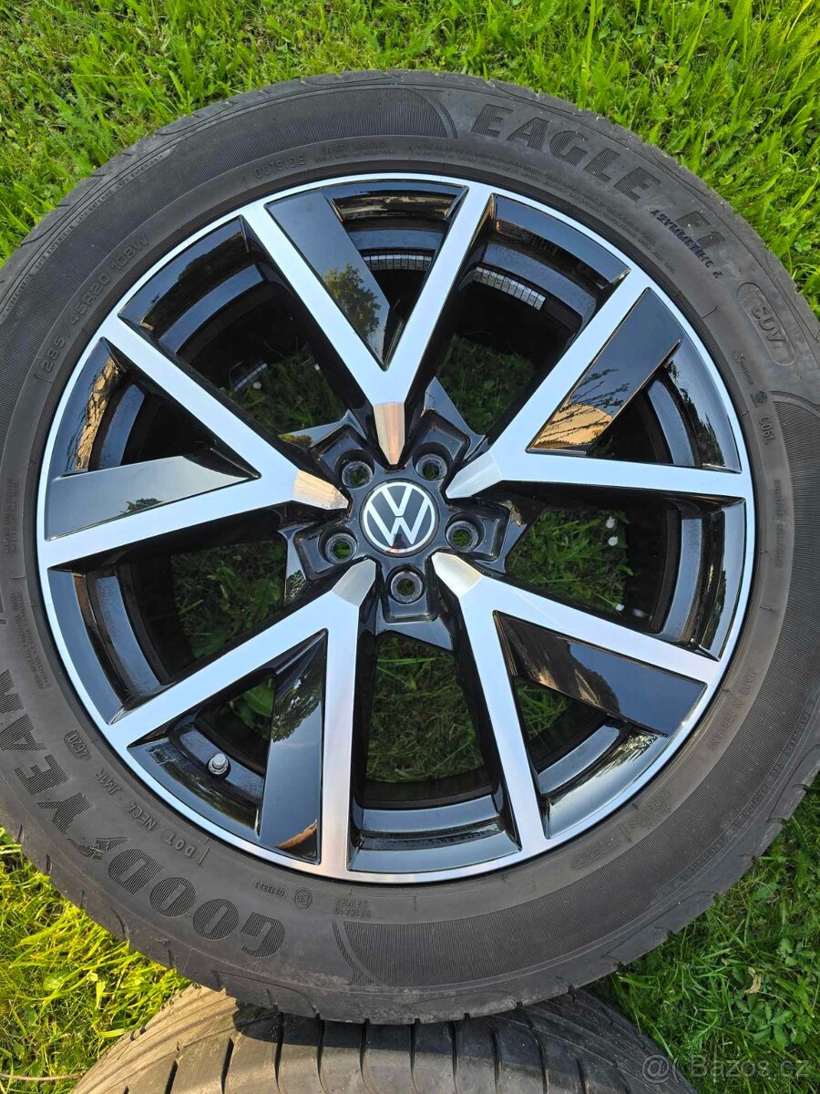 Originální alu kola VW Braga 5x112 R20