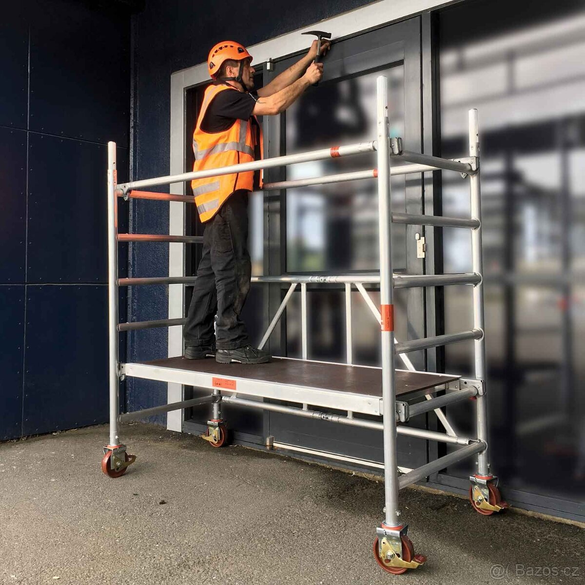 Pronajmu profi lešení Layher 70200 Allround
