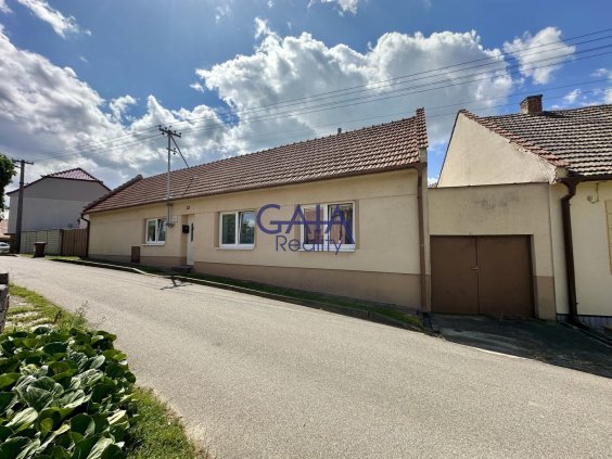 Bukovany - Bydlení či chalupa kousek od Kyjova - 176m2