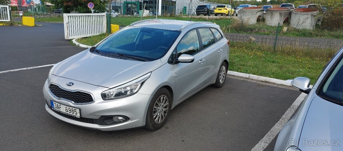 Kia Ceed 2013 1.6 crdi 94kw