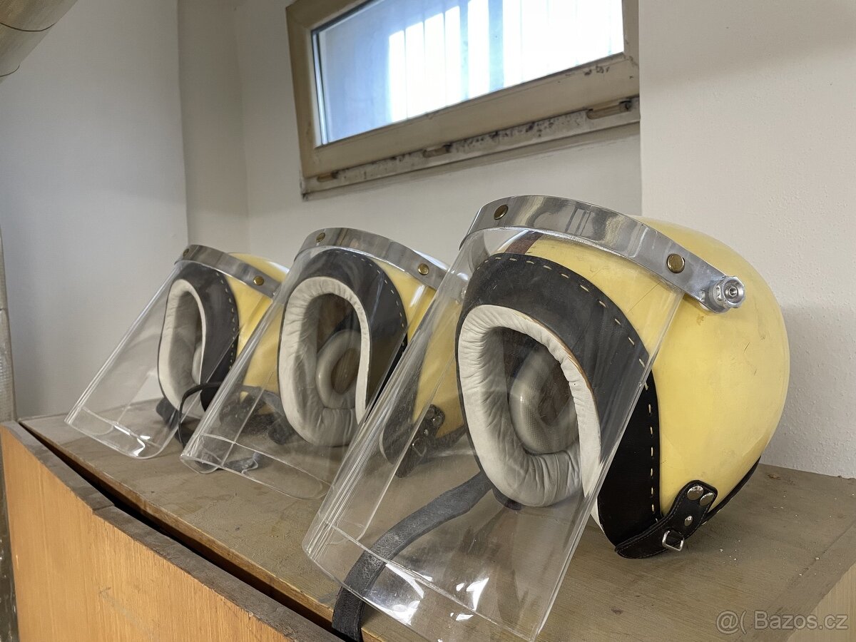 Přilba ochranná Retro -1ks