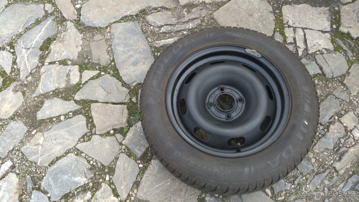 4 zimní pneu 185 65 15 + DISKY CITROEN PEUGEOT