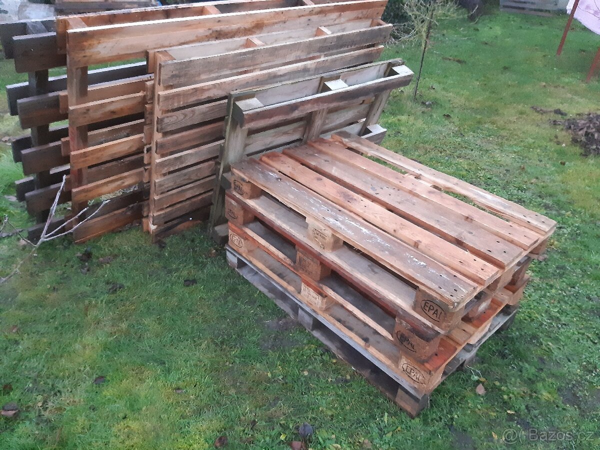 8x pouzité drevene palety (z toho 3x europaleta)