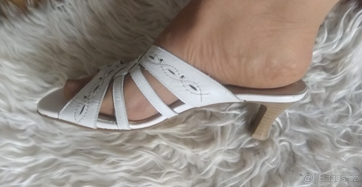 Dámské letní nazouváky