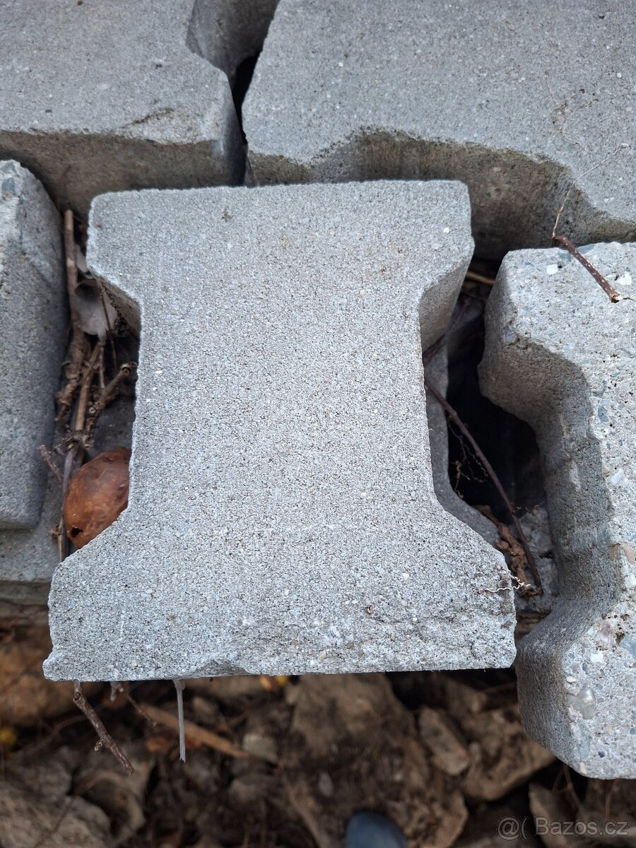 Zámková dlažba 8cm