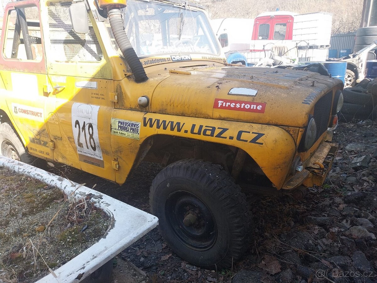 UAZ 496 Raritní speciál