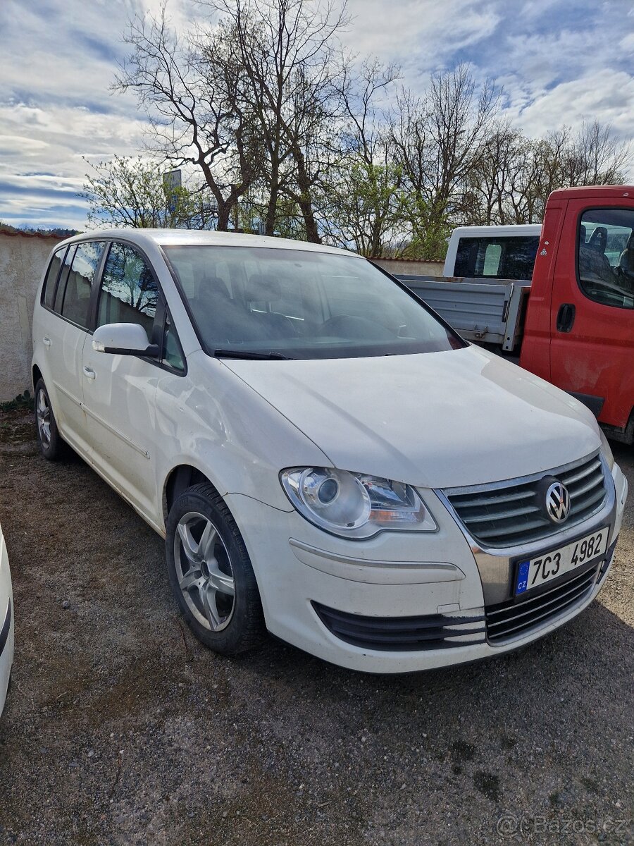 VW Touran 2.0 tdi