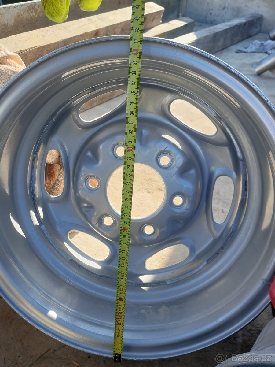 Kovové disky na pickup 15"