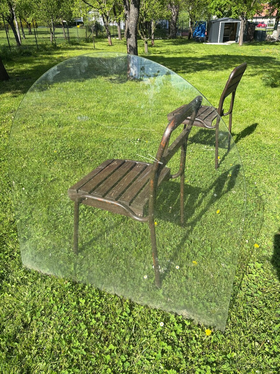 Sklo pod krbová kamna