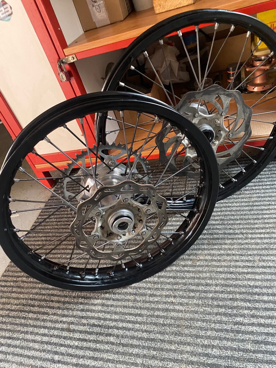 Kola Ktm