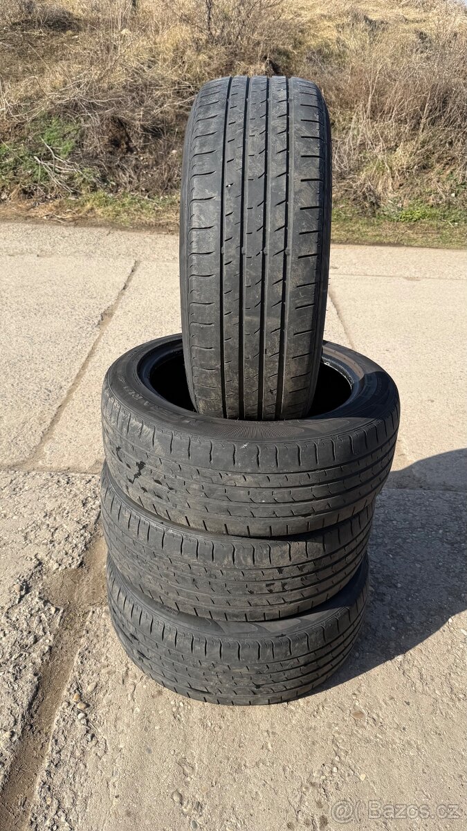 Prodám sadu letních pneu Nexen 235/50 R19 99V NFera RU1 SUV
