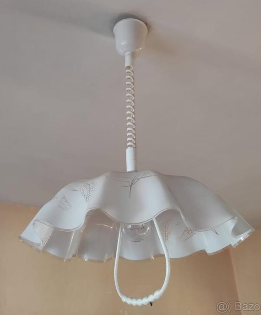 Lustr plast/retro/Top stav stahovací + druhé "clonítko"