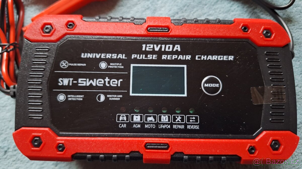 Inteligentní pulzní nabíječku 12V10A