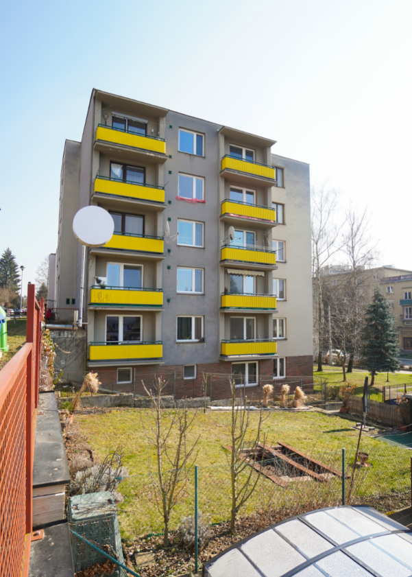 Pronájem bytu 1+1 42 m² Nivy I
