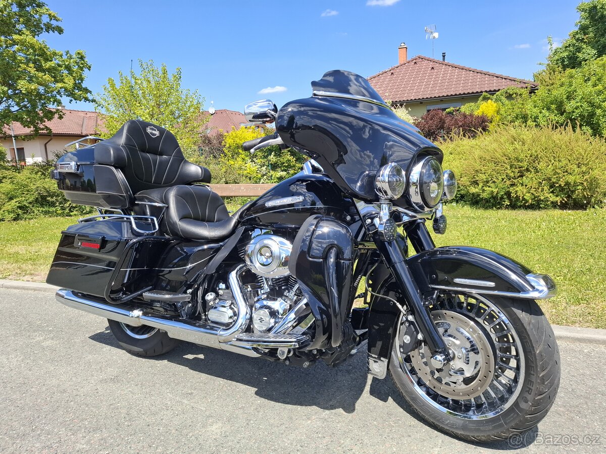 Harley davidson electra glide