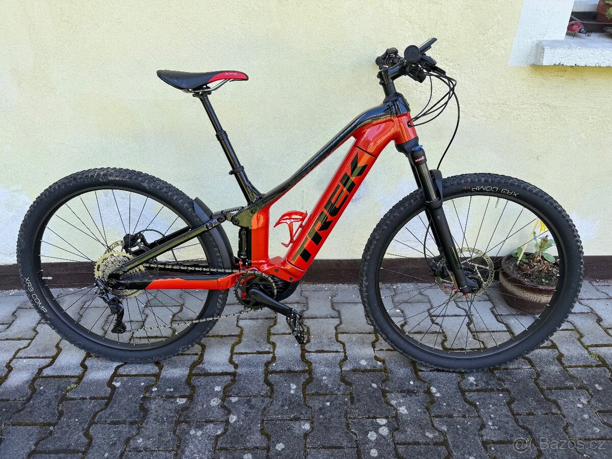 Prodám elektrokolo TREK POWERFLY FS 4 2023 s pouze 140km