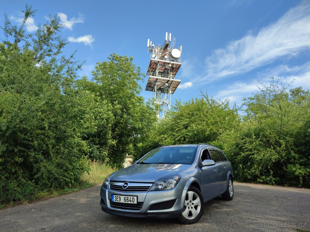 Opel Astra H 1.7 cdti 59kw isuzu nová stk velký servis