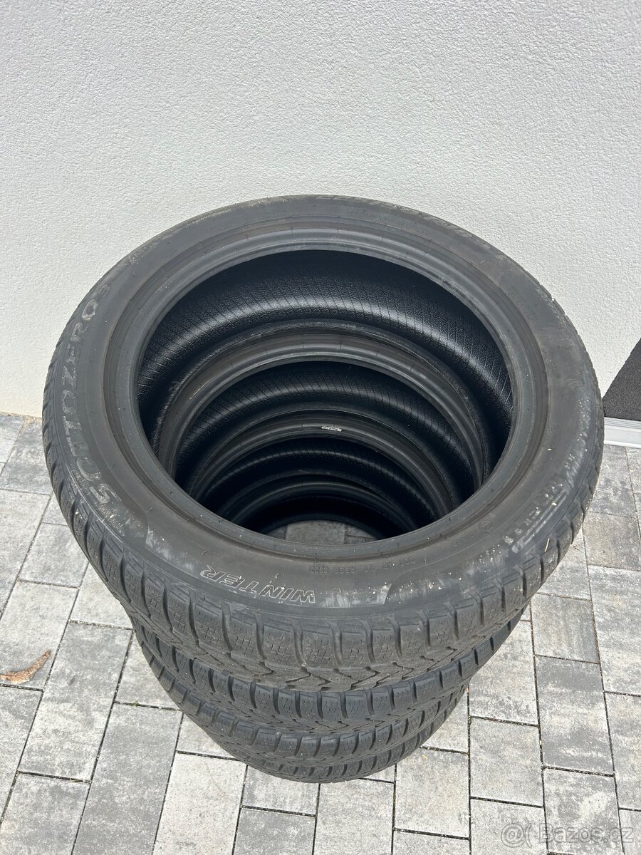 Zimní pneu 225/50 R18 99H