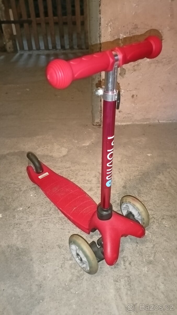 Dětská tříkolová koloběžka MOVINO MINI SCOOTER