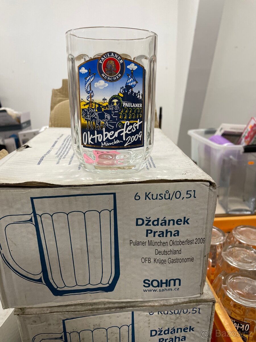 Originální pivní sklenice Paulaner Oktoberfest 2009 – 0,5 l