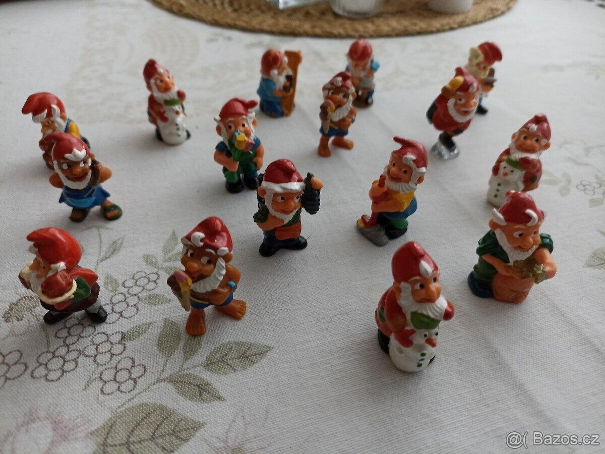 figurky z kinder vajíček trpaslíci