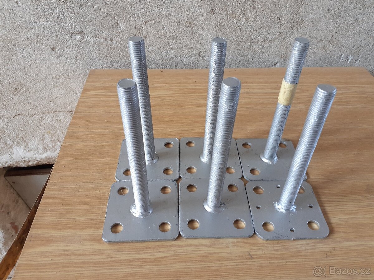 Patka pilíře, sloupku, M16