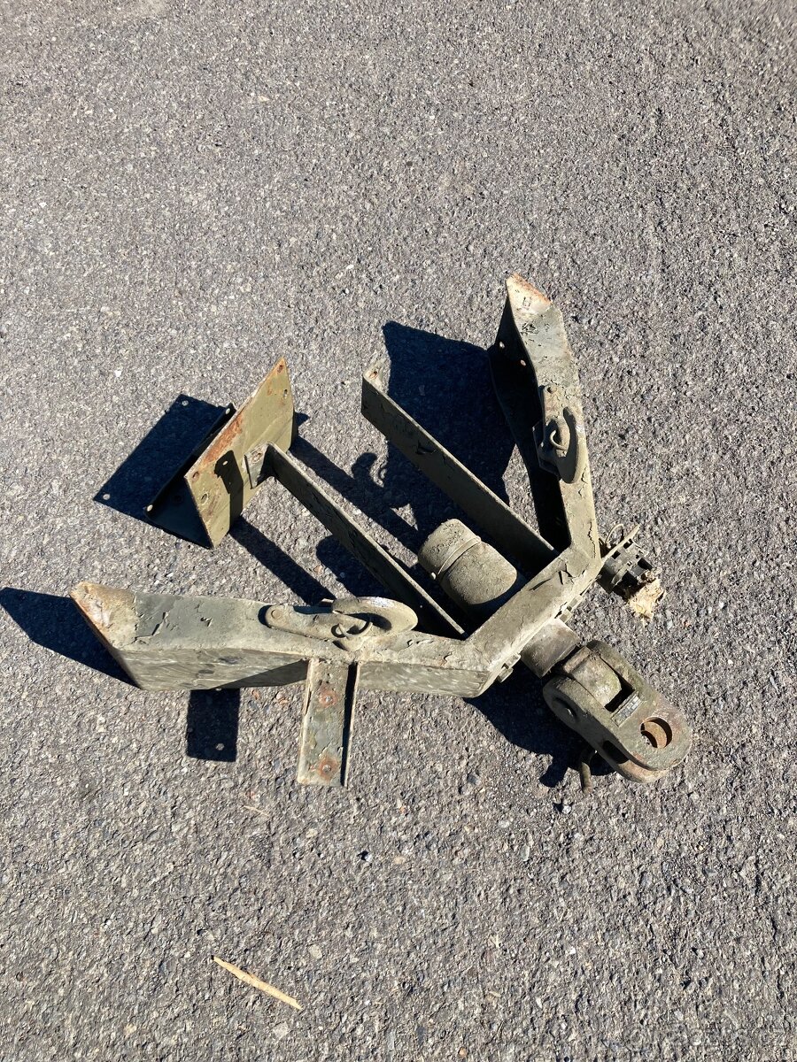 zaves Praga V3S
