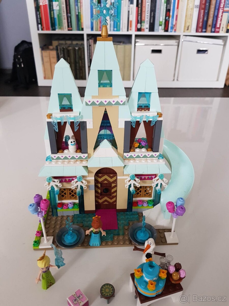 Lego – ledové království - 41068 Oslava na hradě Aren