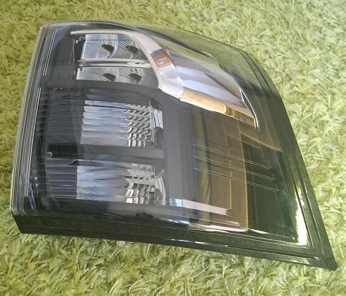 Z - P světlo Suzuki S-cross 23, origo, stav nového