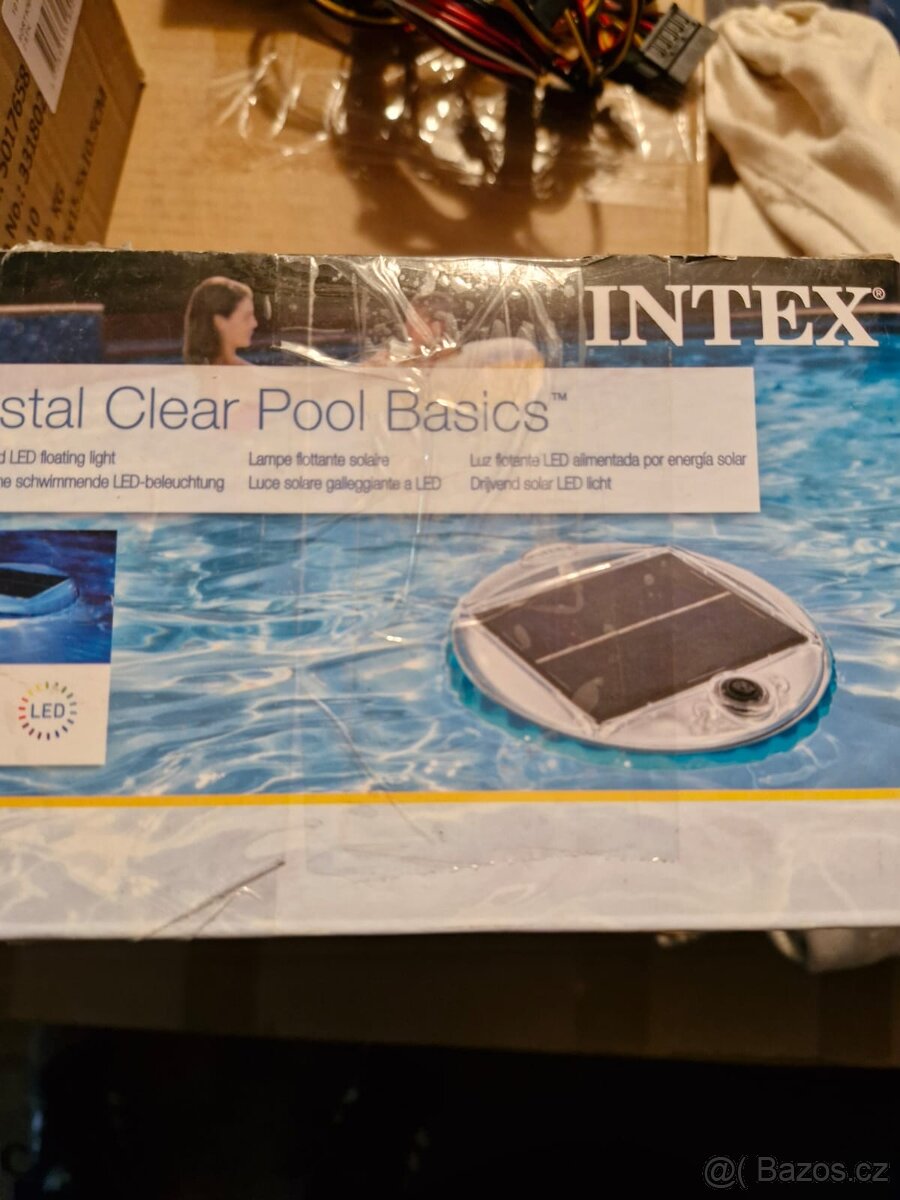 Intex solární plovoucí LED světlo do bazénu