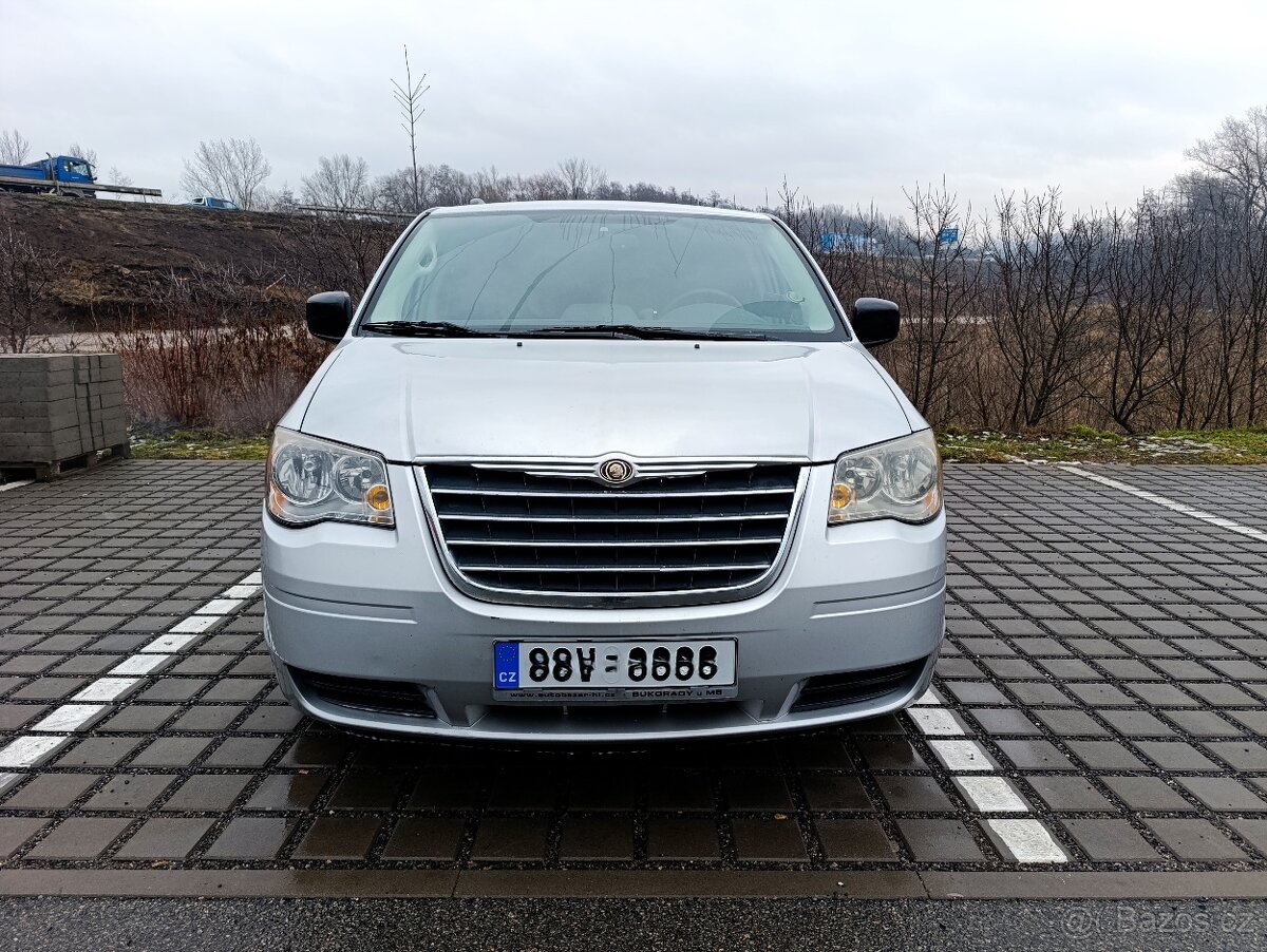 Chrysler Grand Voyager 3,8 LPG r.2008