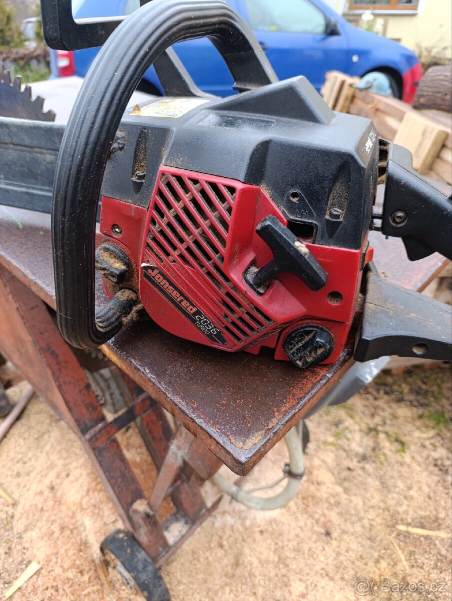 Motorová pila JONSERED 2036