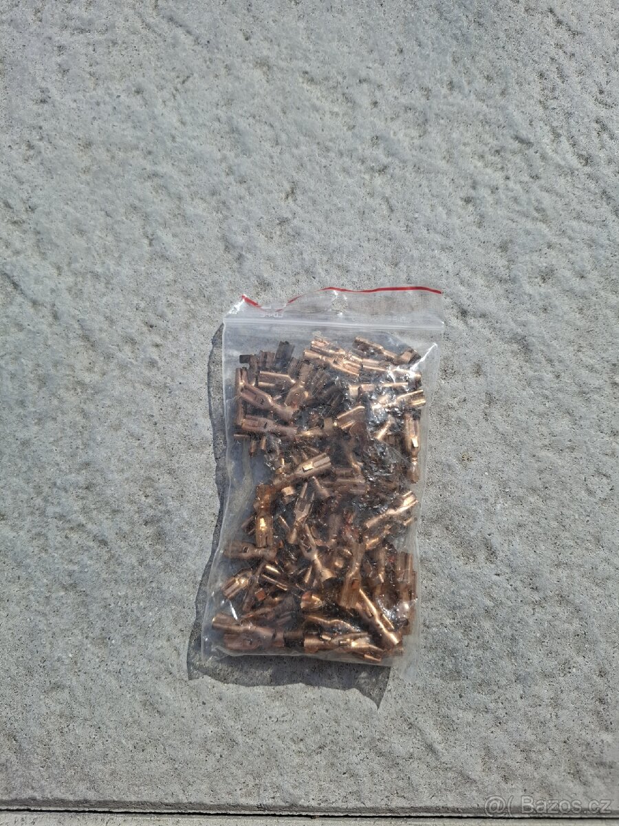 Nové konektory Škoda Tatra Zator