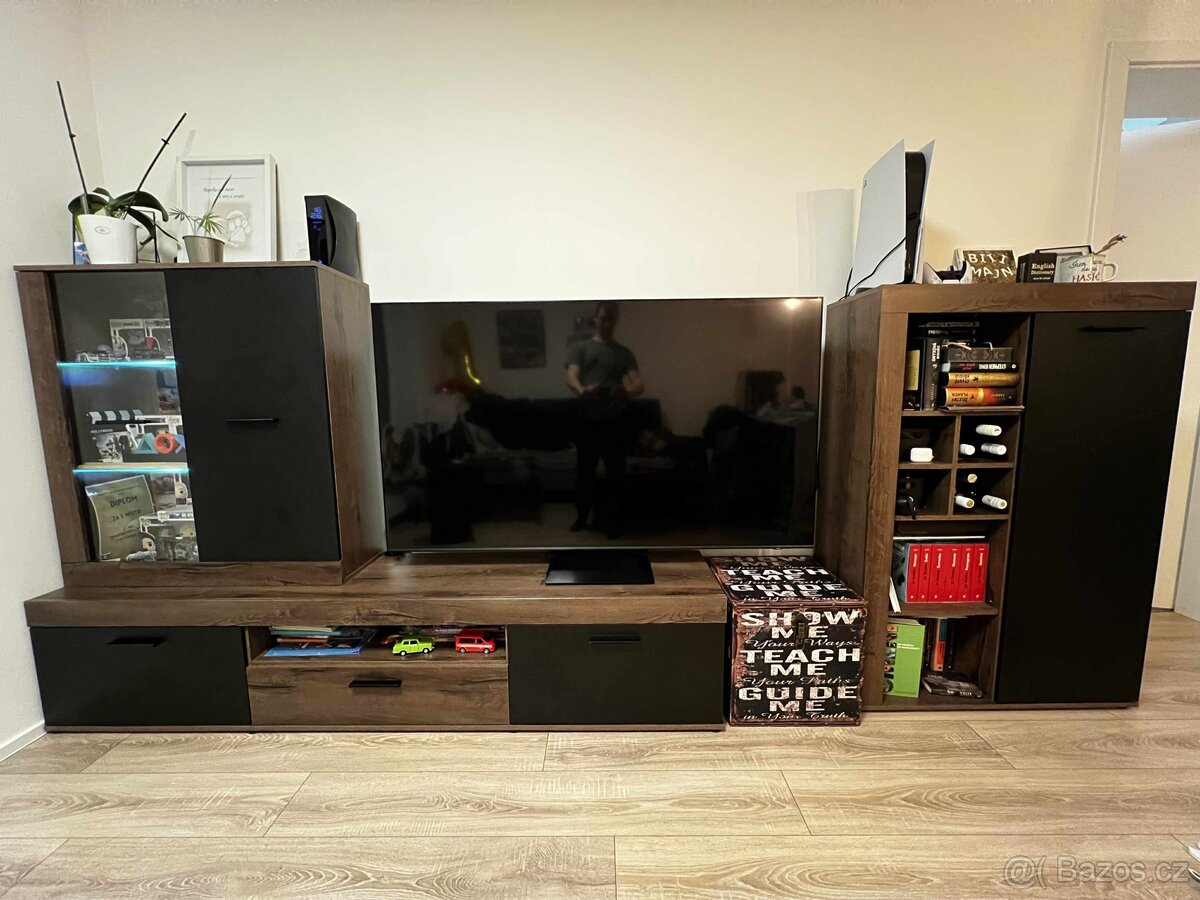 Obývací stěna Sconto Valentin