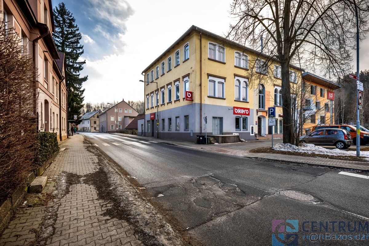 Pronájem obchodních prostor, 176 m2