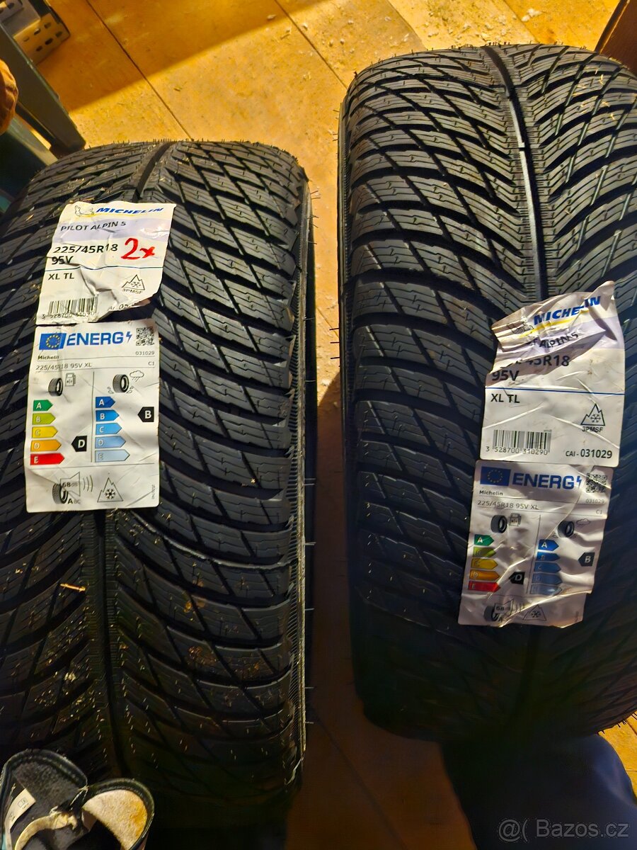 Nové pneumatiky Mischelin-2ks 225/45 R18
