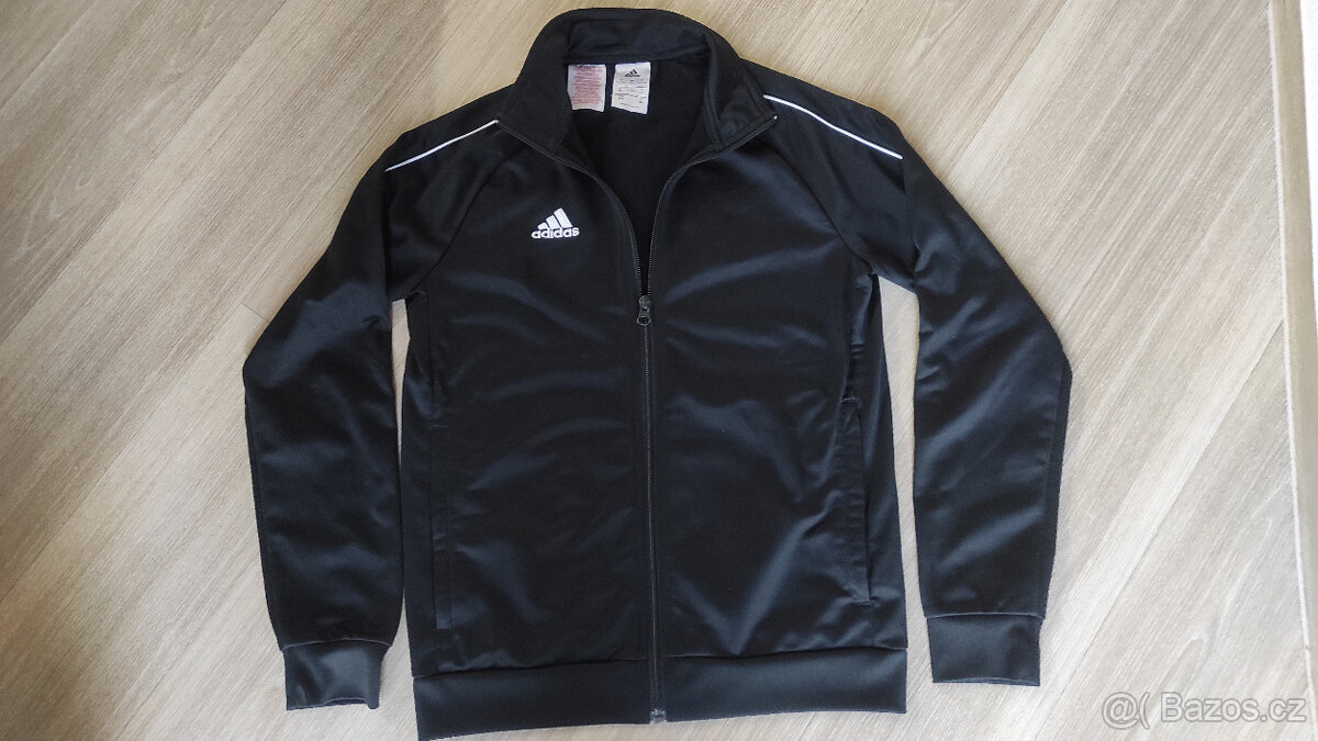 Černá Adidas mikina 152