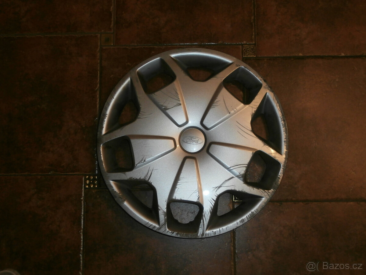 Poklice Ford 15" - originál - 1ks