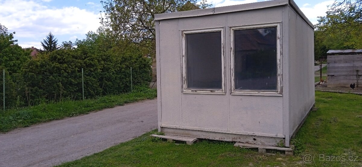 PRODÁM STAVEBNÍ BUŇKU 6X3 M