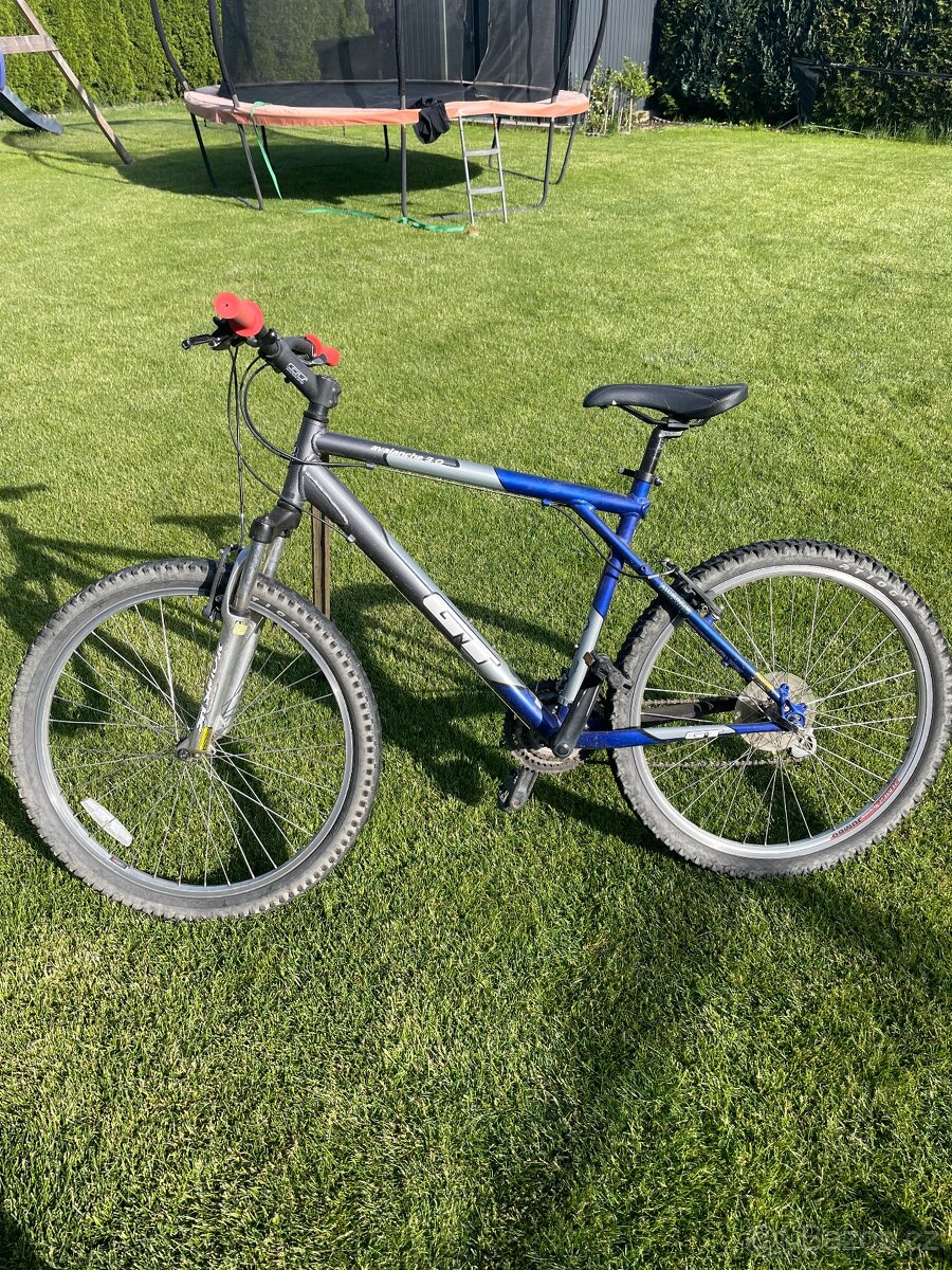 Horské kolo GT avalanche 3.0
