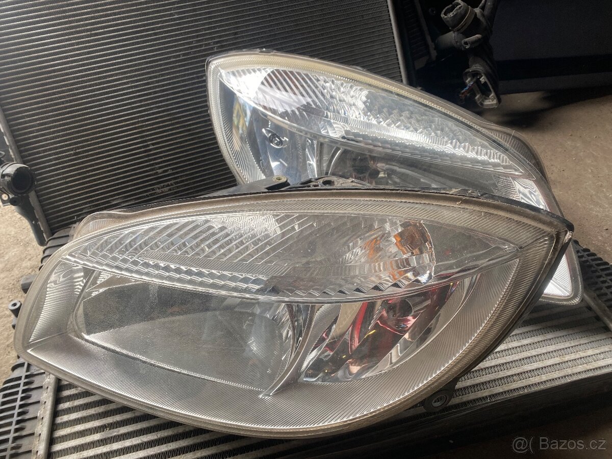 Originál svetla Fabia 2 před facelift