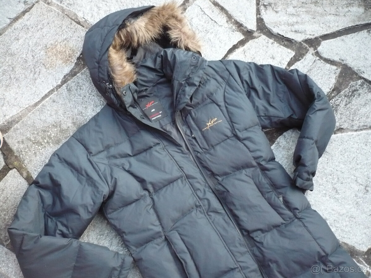 Dámský černý péřový kabát Extra protection velikost M