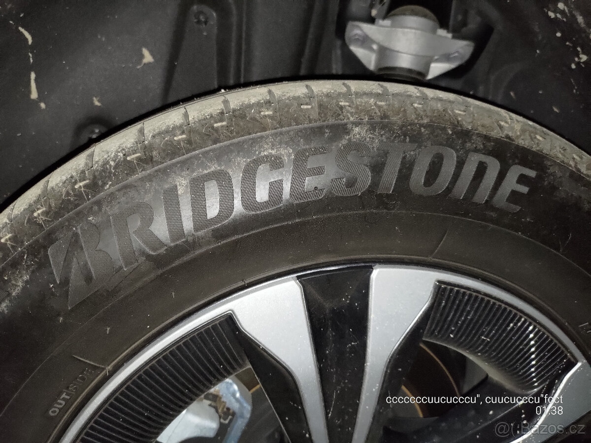 Sada letních pneu Bridgestone Alenza 235/60 R18 DOT 22 - DPH