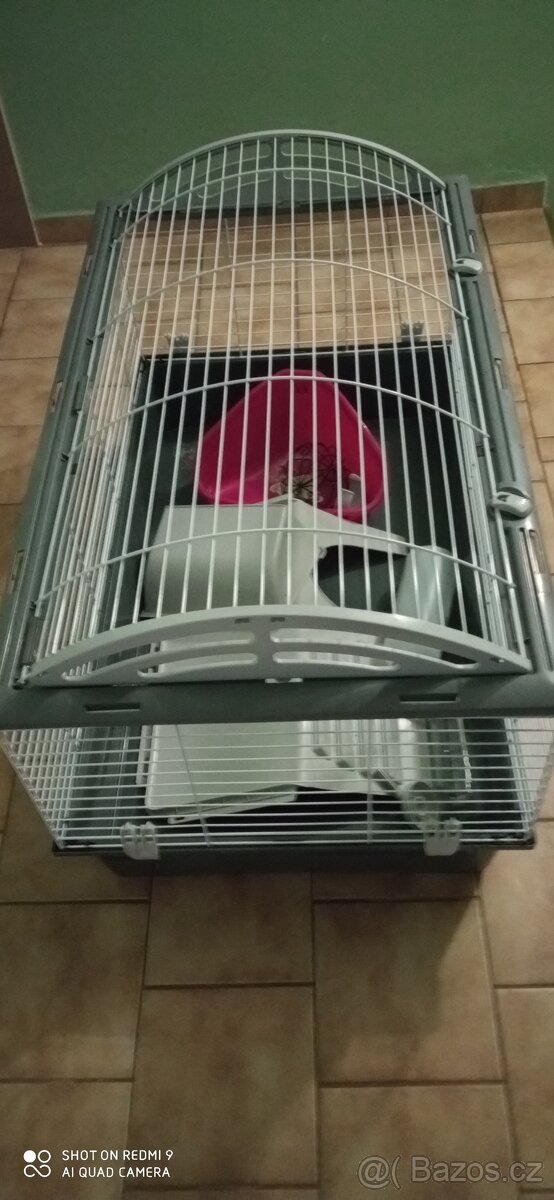 Klec pro králíka s vybavením
