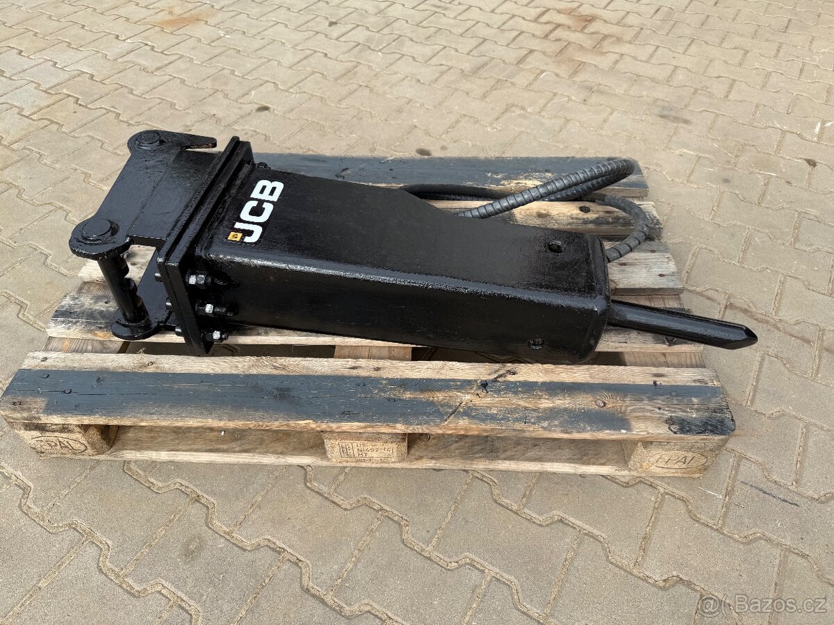 Kladivo na Minibagr 1,5-3T na lenhof ms01