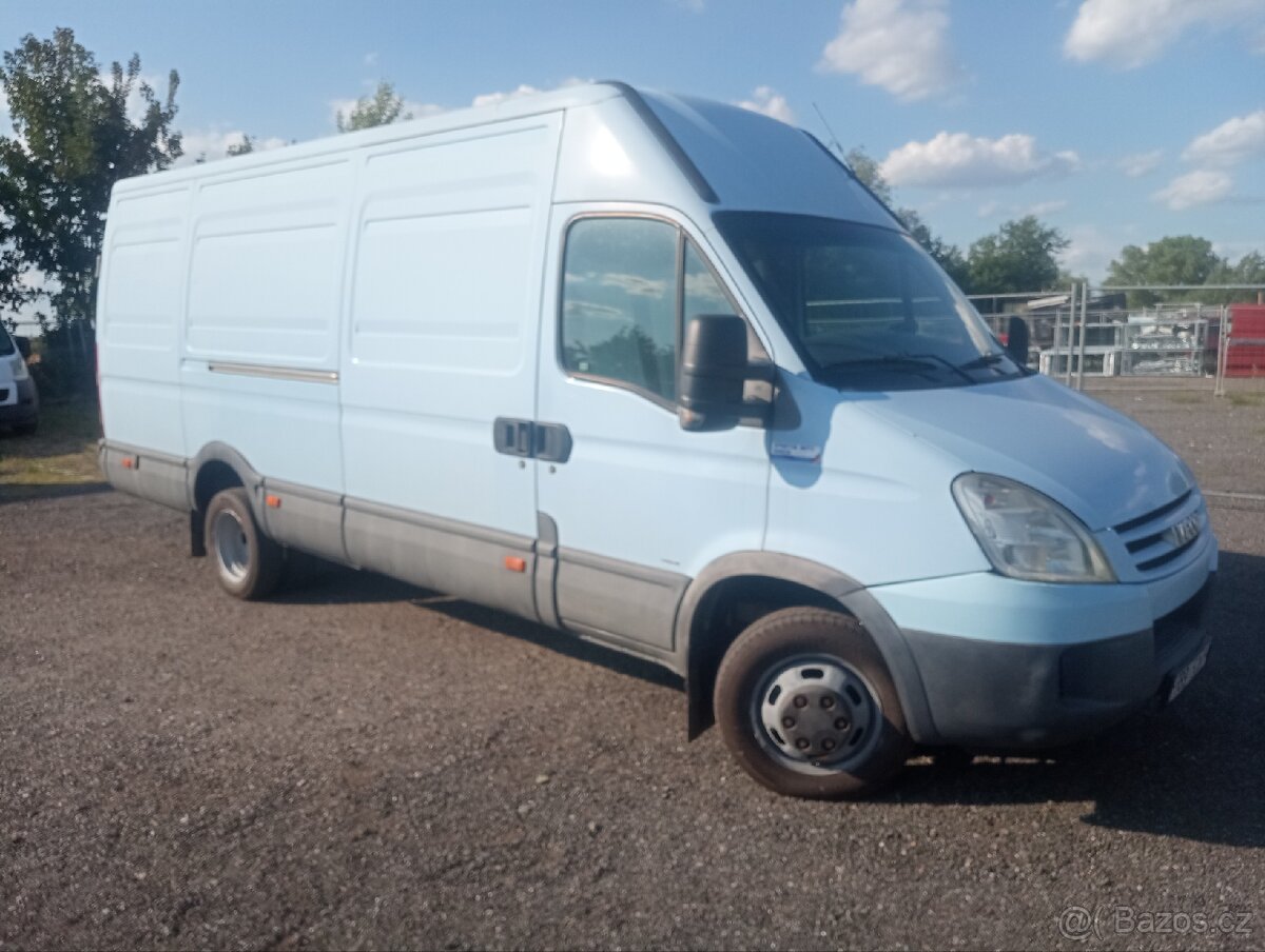 Iveco daily ,130kw ,motor 3 litr ,248000km