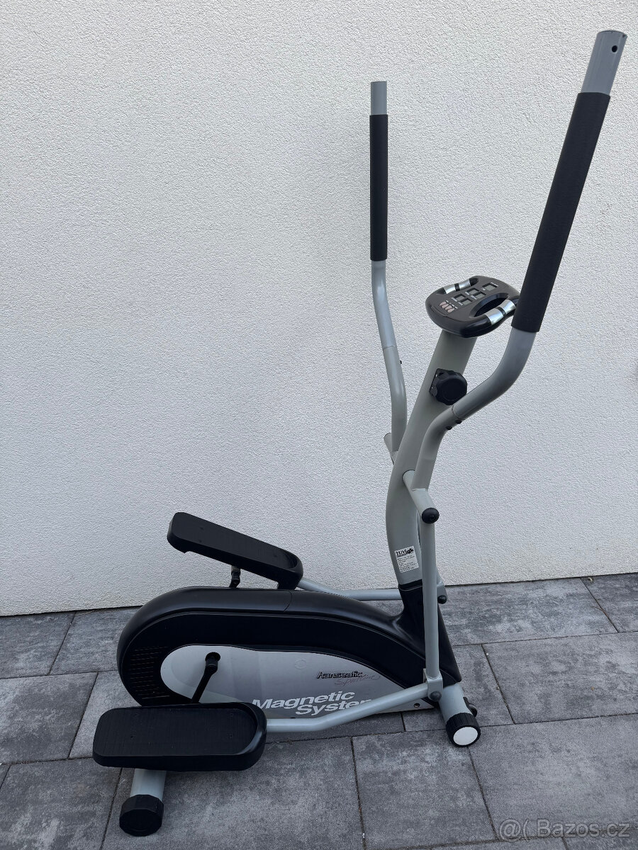 Eliptical magnetický trenažer Hanseatic Sportline