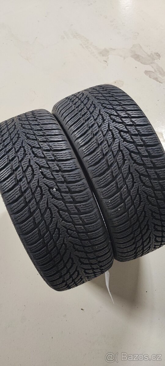 2ks 225/45/17 Nokian Snowproof, DOT 2021, 7.5mm