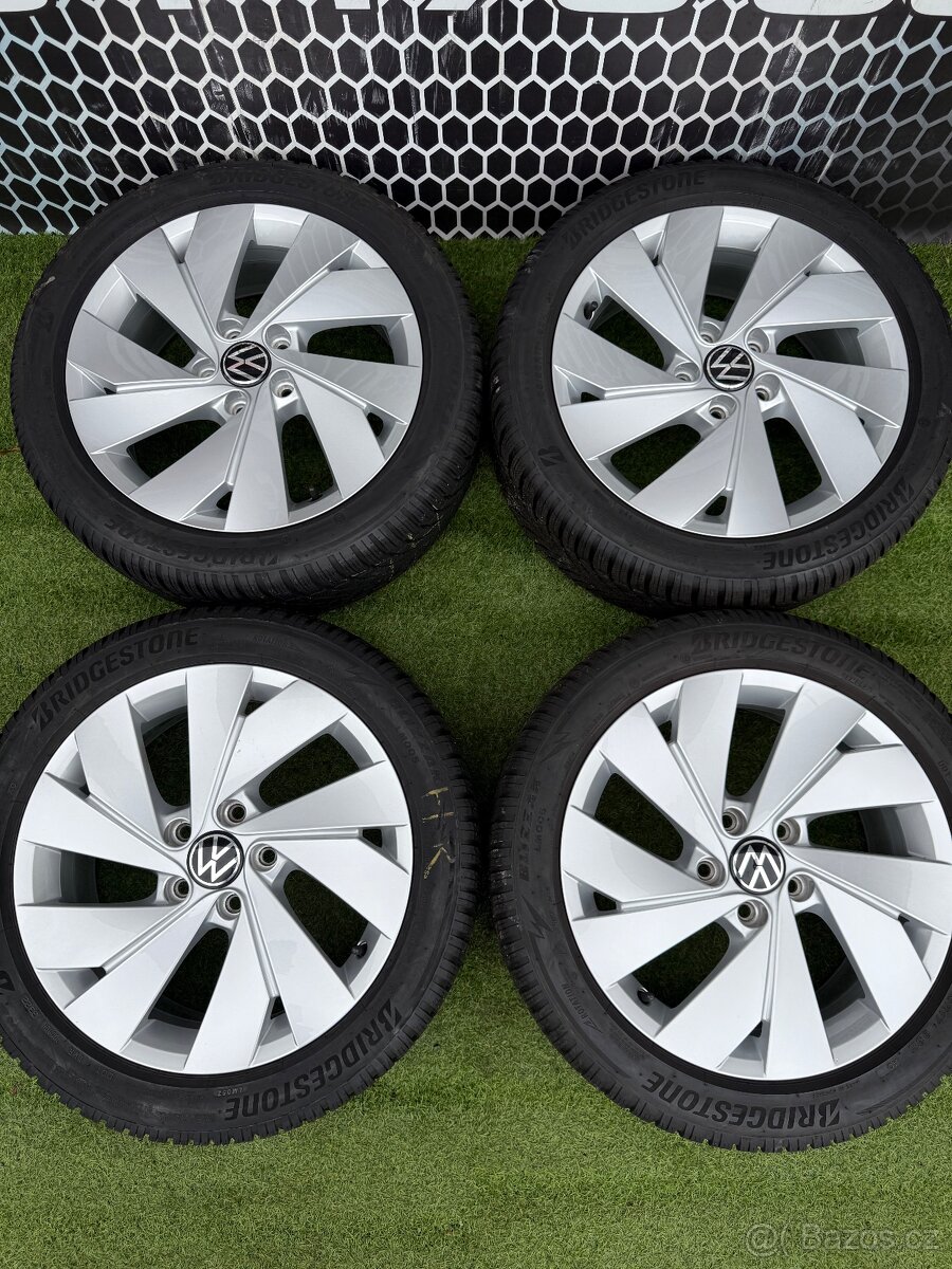 Originální Alu kola 5x112 VW Golf 8  205/50/17