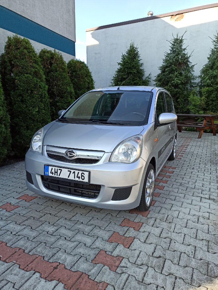 Daihatsu Cuore VII (L275) 1.0